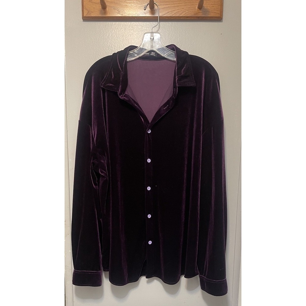 Deep Purple Velvet Button Up Men's Long Sleeve Shirt By Manfinity Size XL. NWOT